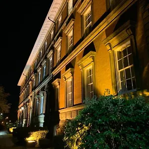  Apartment Betty's Minster View - 6 Twins Or 3 Superkings -central With Free Parking United Kingdom