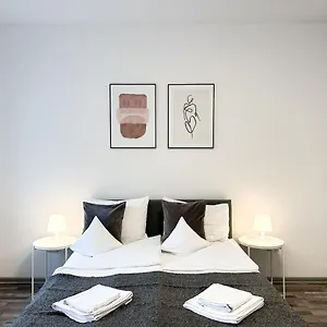 Comfy At Siebertgasse Апартаменты