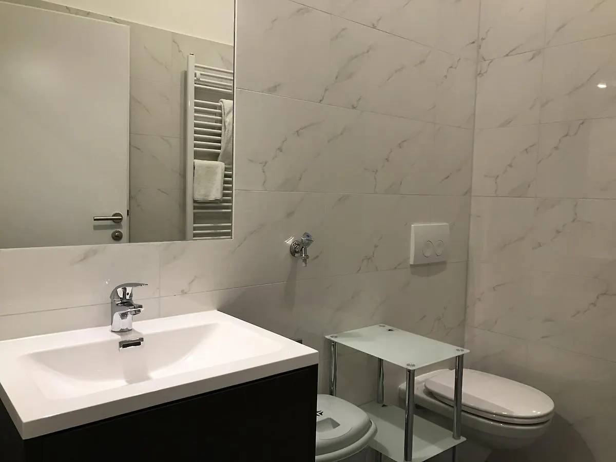 Zm Apartments Вена 0*,  Австрия