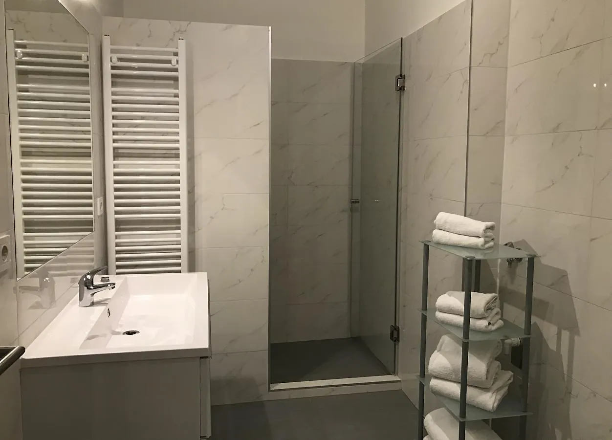 Zm Apartments Вена Австрия