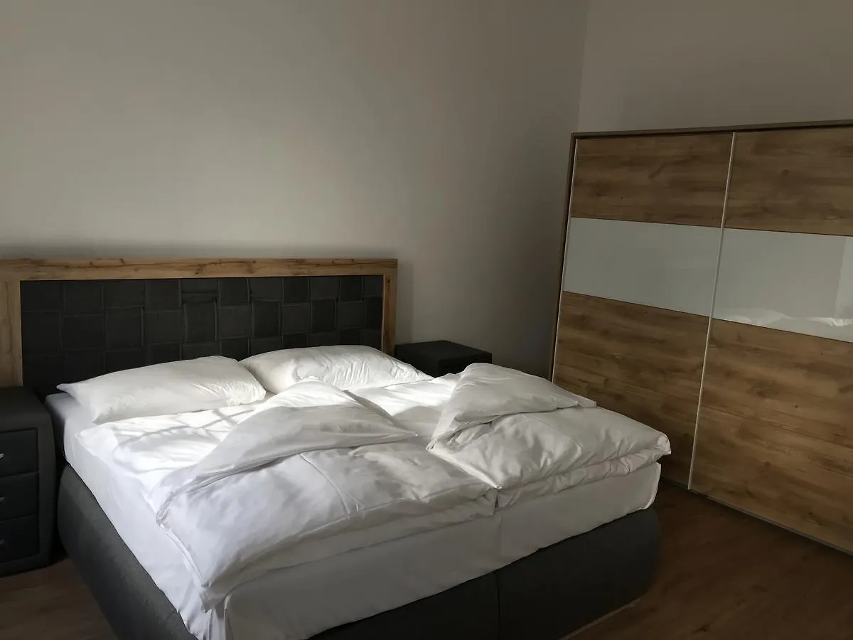 Zm Apartments Вена 0*,  Австрия